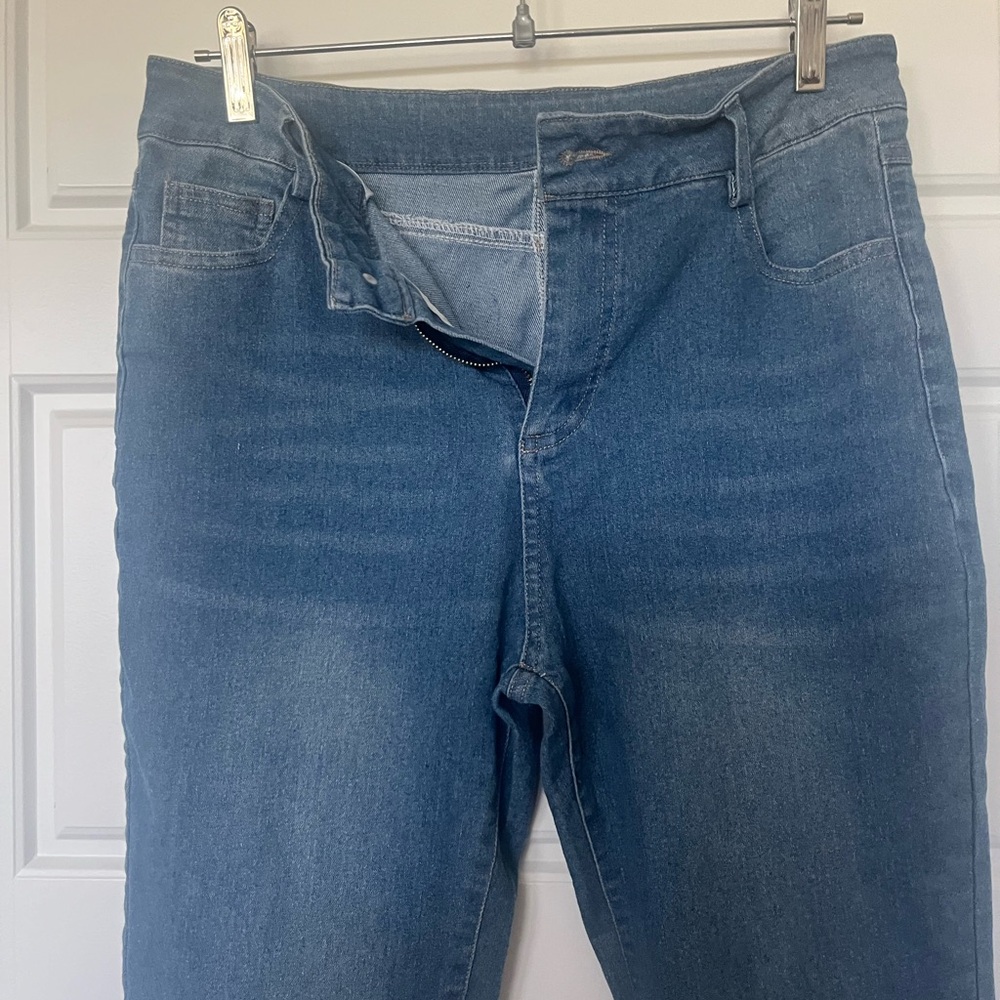 Stylish Blue Flare Women's Jeans